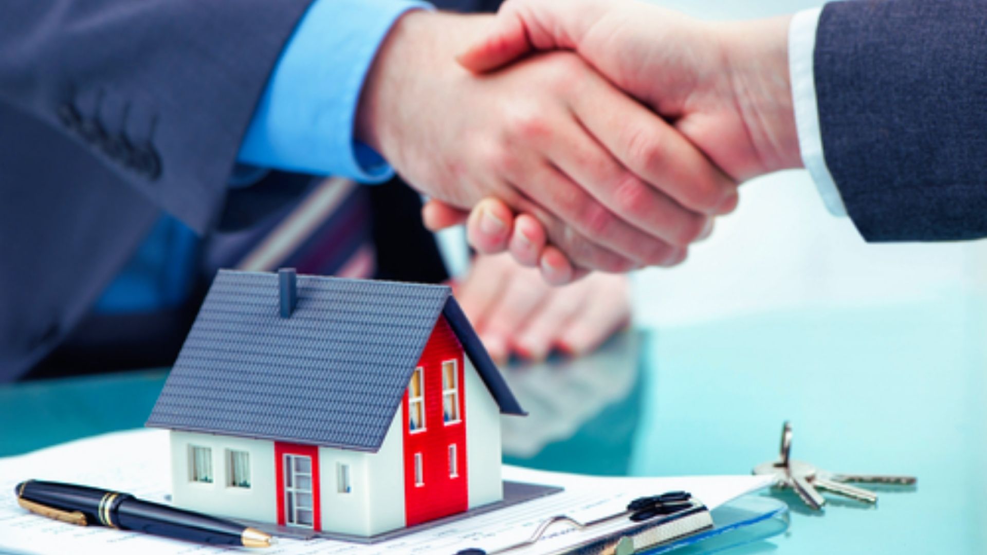 Options for Selling a Property with Encroachment