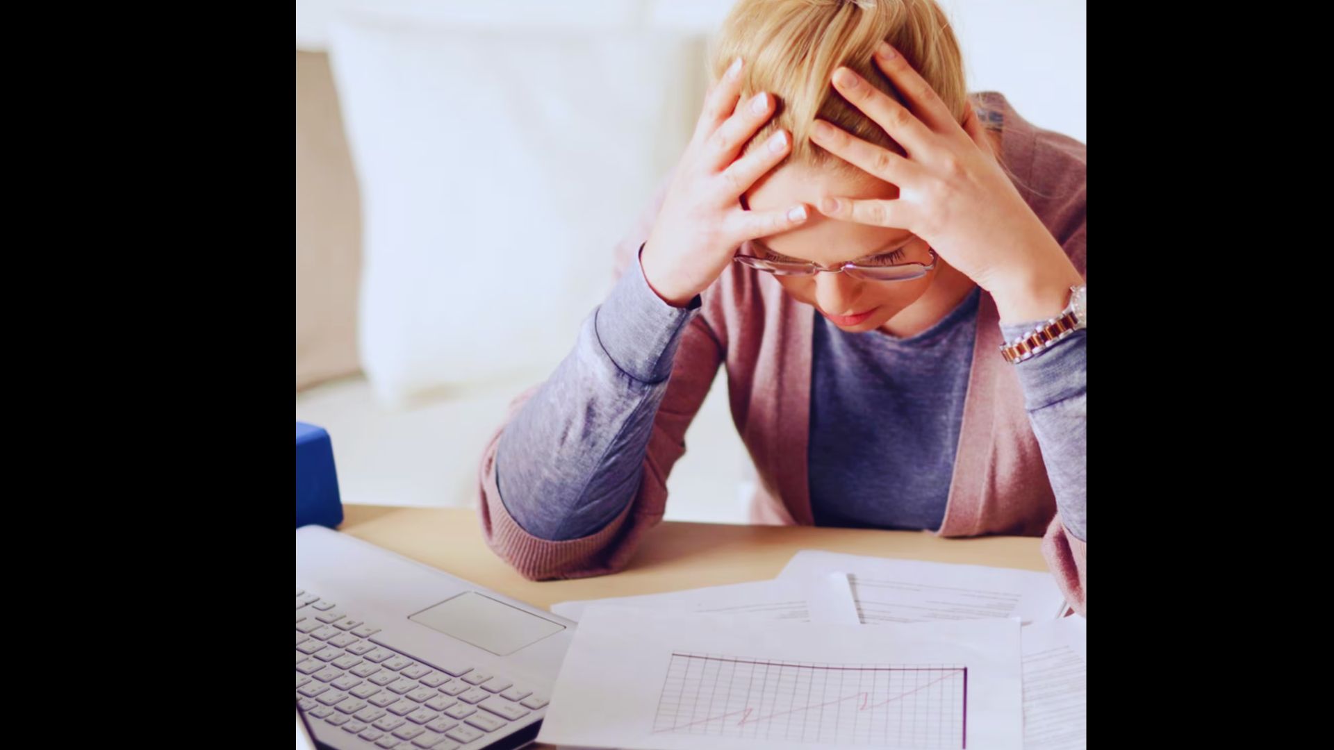 Homebuyer worried about backing out of a house purchase contract.